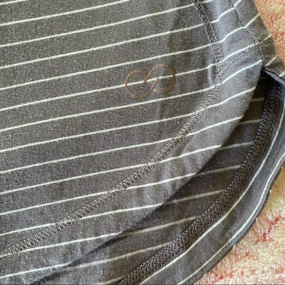 ♾ Calia by Carrie Underwood | Everyday striped tee shirt - Picture 5 of 8